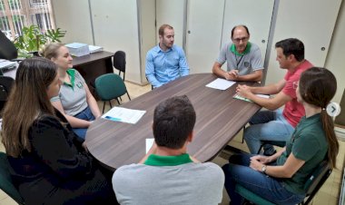 Servidores concursados tomam posse no Paço Municipal de Marechal Cândido Rondon