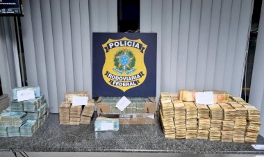 Será que começou a Campanha?  PRF apreende cerca de R$ 2 milhões escondidos em carro na BR-101