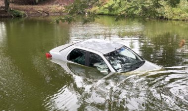 Policial  fica ferido durante  perseguição a veículo com agrotóxicos contrabandeados  em Mercedes