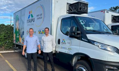 Marechal Rondon recebe novo caminhão para reforçar a coleta seletiva