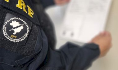 PRF prende casal por uso de documento falso ao tentar retirar veículo em Guaíra