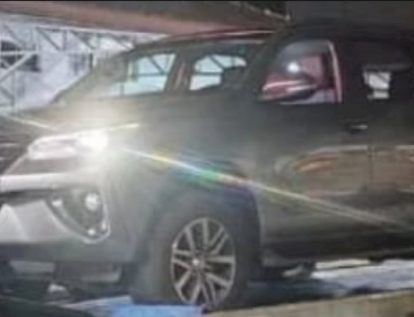 Hilux furtada em Cascavel é recuperada após perseguição na BR-163