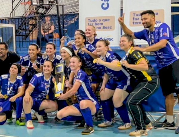 Nova Santa Rosa conquista título da Copa Sesc Verão de Futsal Feminino