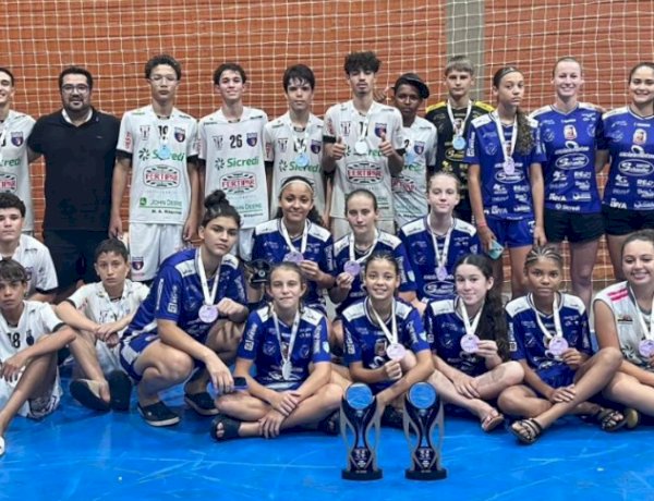 Nova Santa Rosa conquista vice-campeonato no masculino e feminino na Copa Oeste de Futsal