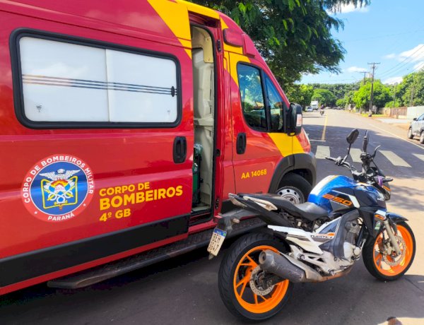 Mulher  fica ferida em acidente entre moto e carro  na rua sete de setembro  em Marechal Rondon