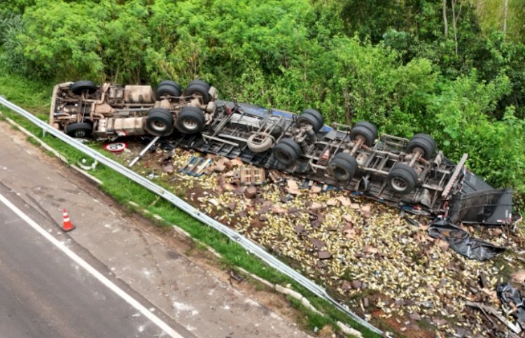 Caminhoneiro morre em grave acidente na Ponte Ayrton Senna, na BR-163