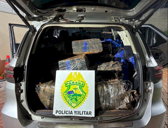 Carro furtado em Toledo é apreendido com  mais de 1,2 tonelada de maconha  em Santa Helena
