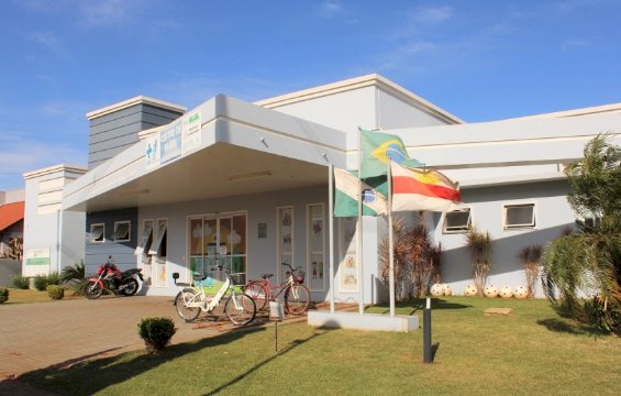 Moradores de Porto Mendes ficam gravemente feridos em  acidente de transito no interior de Mercedes.   