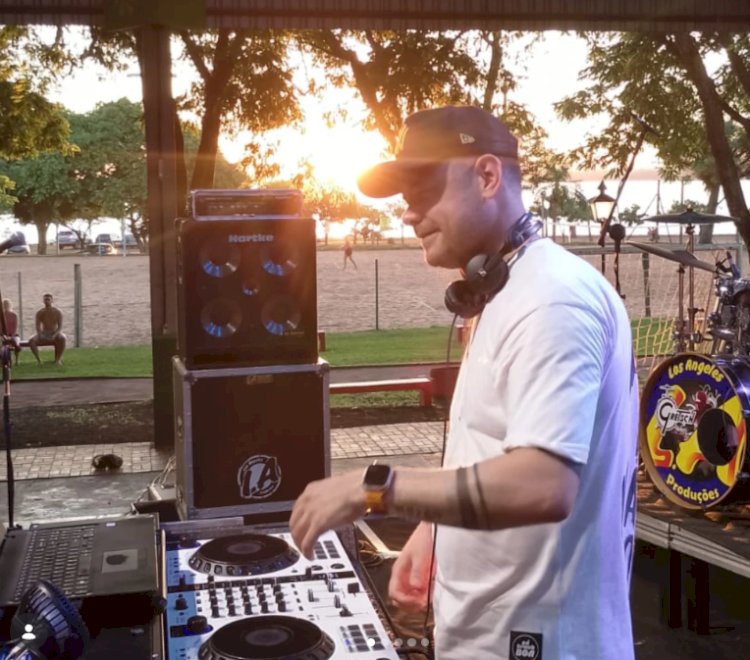 Feriadão de Carnaval segue com shows em Porto Mendes