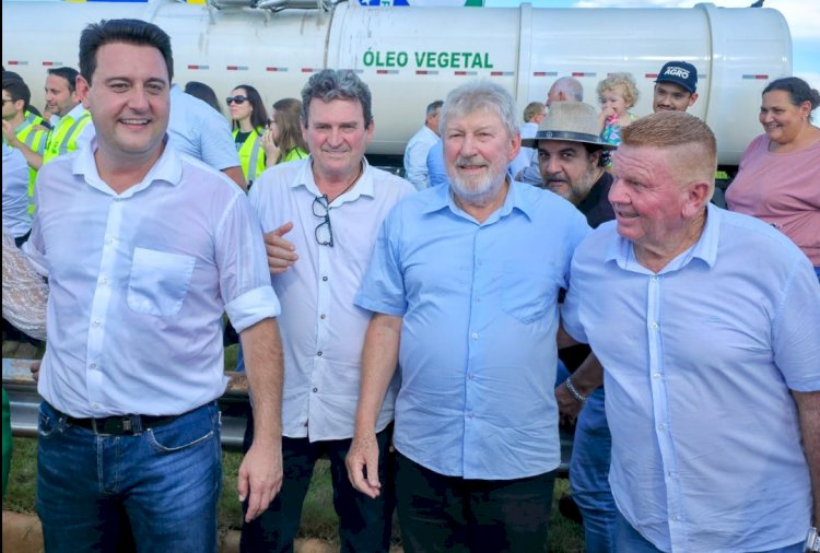 Prefeito Lari, Vice Roque e Secretário Max  se encontram com governador na  inauguração do Contorno em Palotina