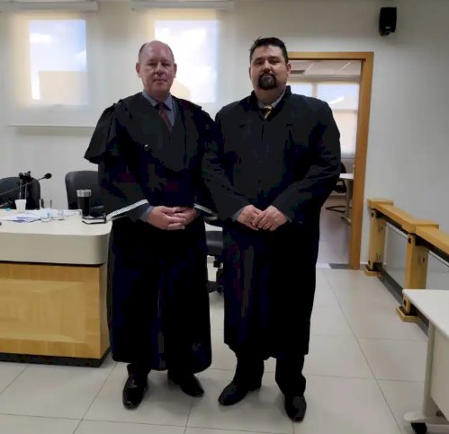 Réu é absolvido de tentativa de feminicídio e solto após julgamento em Marechal Rondon