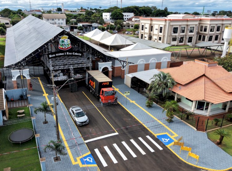 Mercedes inaugura a Rua Coberta com show de Amado Batista nesta quinta