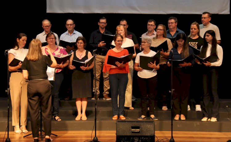 Culto Fraternal reúne igrejas e emociona público em Nova Santa Rosa