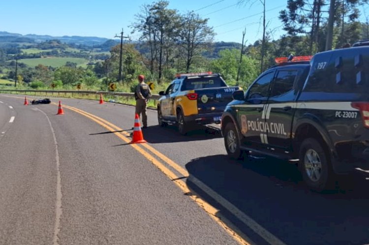 Motociclista de 21 anos  cai na pista e morre  na PR-484
