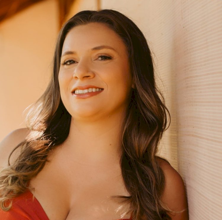 Gisele Andressa da Rosa é nomeada diretora do Departamento de Ensino de Maripá