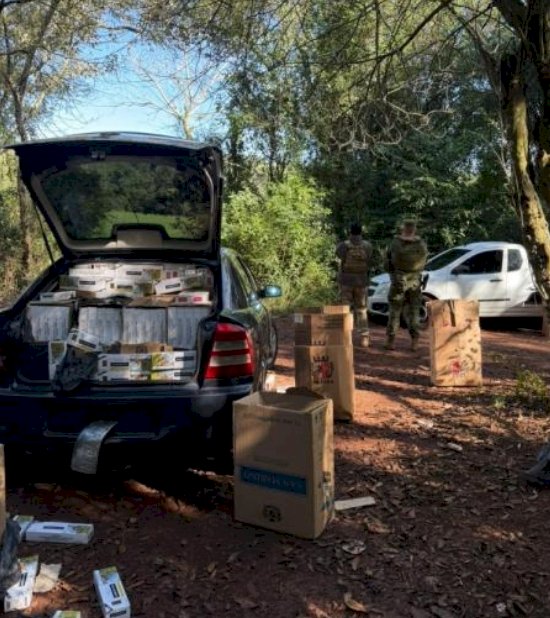 Cinco veículos carregados com cigarros contrabandeados são apreendidos em Mercedes