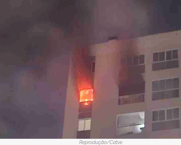 Incêndio em apartamento mobiliza Corpo de Bombeiros no centro de Cascavel