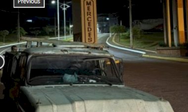 PF e BPFRON apreendem caminhonete carregada com cigarros contrabandeados em Mercedes