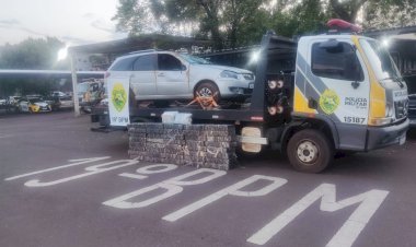 Polícia militar de Toledo  apreende mais  de maia tonelada de maconha na saída para Assis