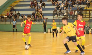 Copa Karl Schmit 2025 entra na reta final com grandes decisões no Ginásio Ney Braga