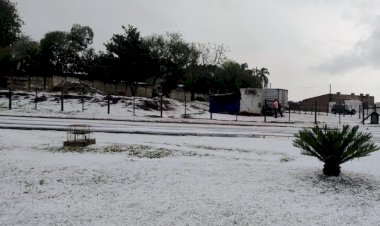 É de Hoje dia 24:Chuva de granizo transforma ruas de Ponta Grossa e deixa cidade com aspecto de neve