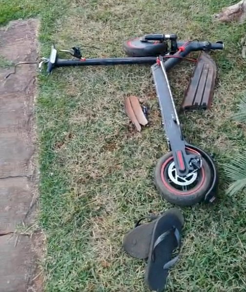 Criança fica ferida após colisão entre patinete elétrico e automóvel em Nova Santa Rosa