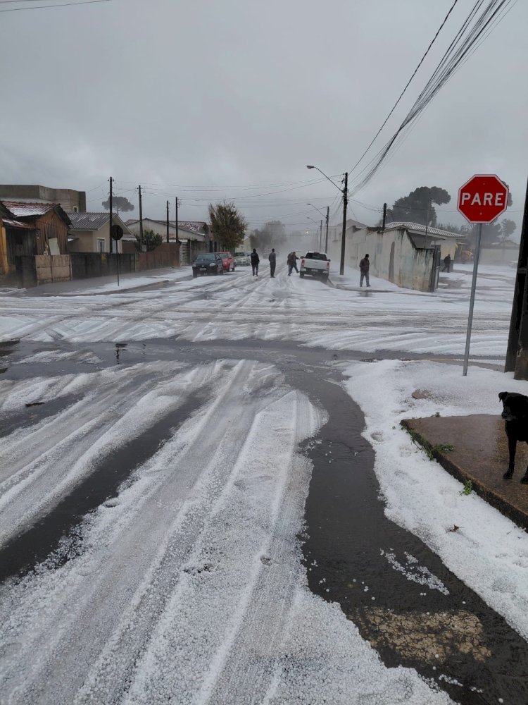 FENÔMENO  CLIMATICO REGISTRADO EM CASTRO É CONHECIDO  COMO 