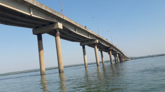 Lentidão do transito na 163 e ponte  em Guaíra segue  até domingo