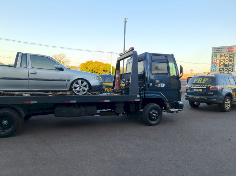 PRF realiza operação de fiscalização na BR-163 em Marechal Cândido Rondon e apreende veículos irregulares