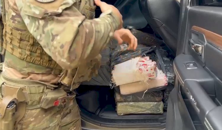 PRF apreende uma tonelada de maconha em caminhonete que seguia para Curitiba