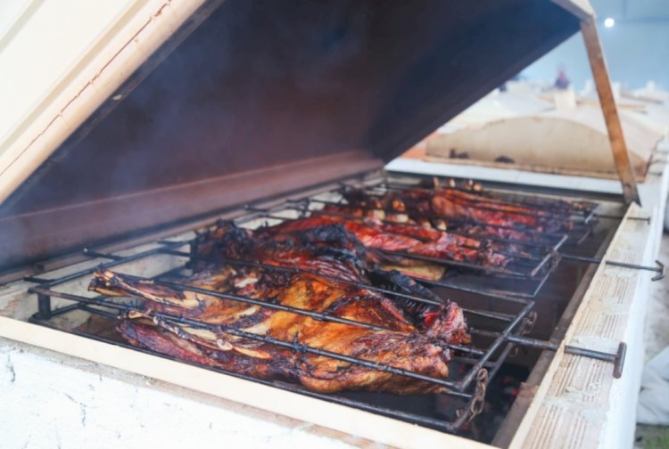 Concurso de Assadores é a grande novidade da Festa Nacional do Costelão Recheado de Mercedes