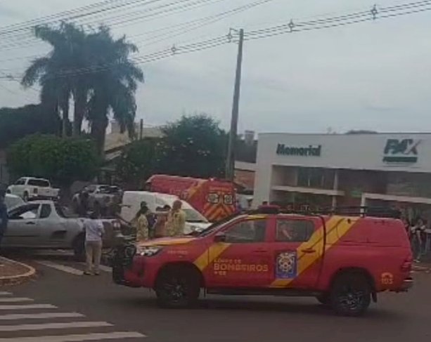 Acidente com seis veículos envolve viatura do Corpo de Bombeiros em Marechal Cândido Rondon