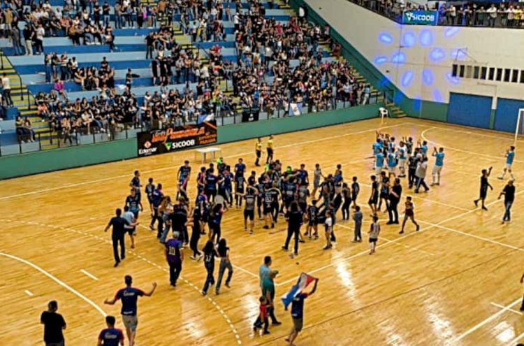 Quatro Pontes conquista o título do 47º Troféu Difusora de Futsal