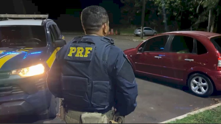 PRF prende foragido e apreende 416 quilos de maconha na  região do lago de Itaipu