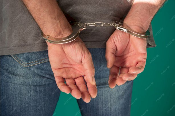 Homem é preso em Três Barras do Paraná acusado de estuprar e engravidar a própria filha