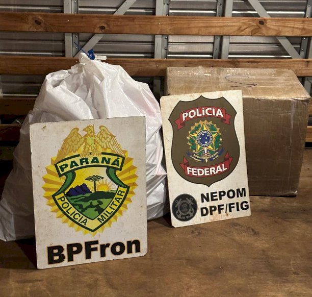 BPFRON e Polícia Federal apreendem embarcação com mil cigarros eletrônicos em Foz do Iguaçu