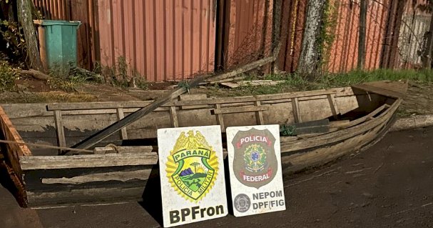 BPFRON e Polícia Federal apreendem embarcação com mil cigarros eletrônicos em Foz do Iguaçu