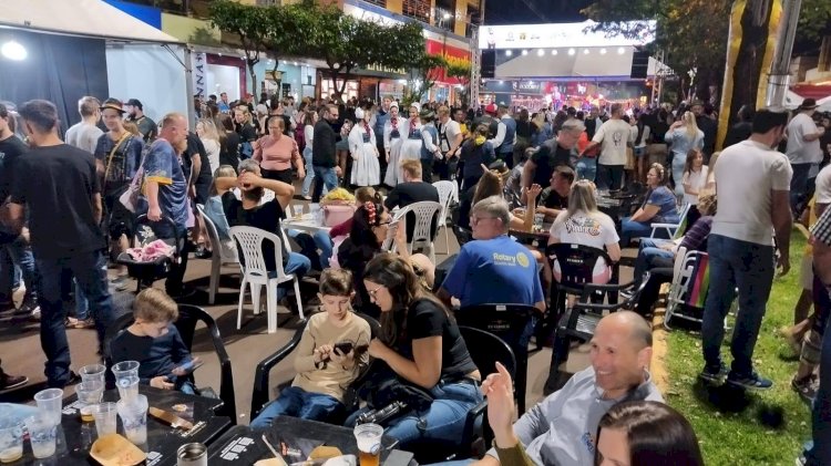 Oktoberfest 2025 de Marechal Rondon encanta o público e se consolida como uma das maiores festas culturais da região