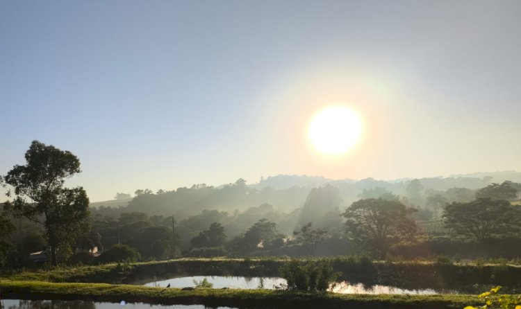 Sol forte e calor marcam esta quinta-feira, mas chuva retorna no fim de semana