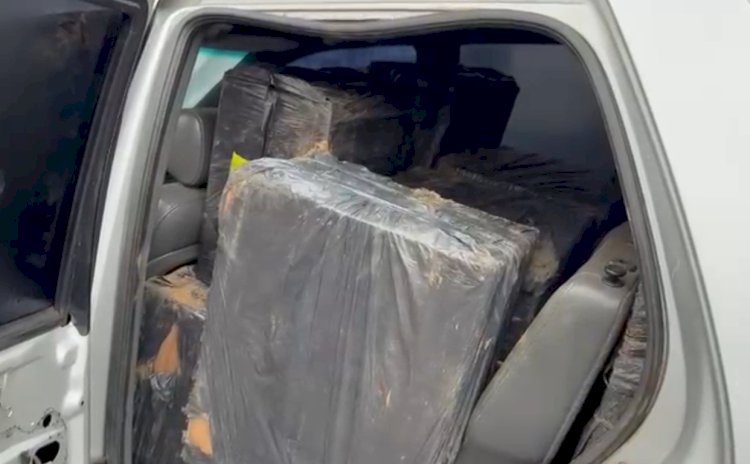 PRF apreende veículo com 10 mil maços de cigarros contrabandeados na região de Toledo