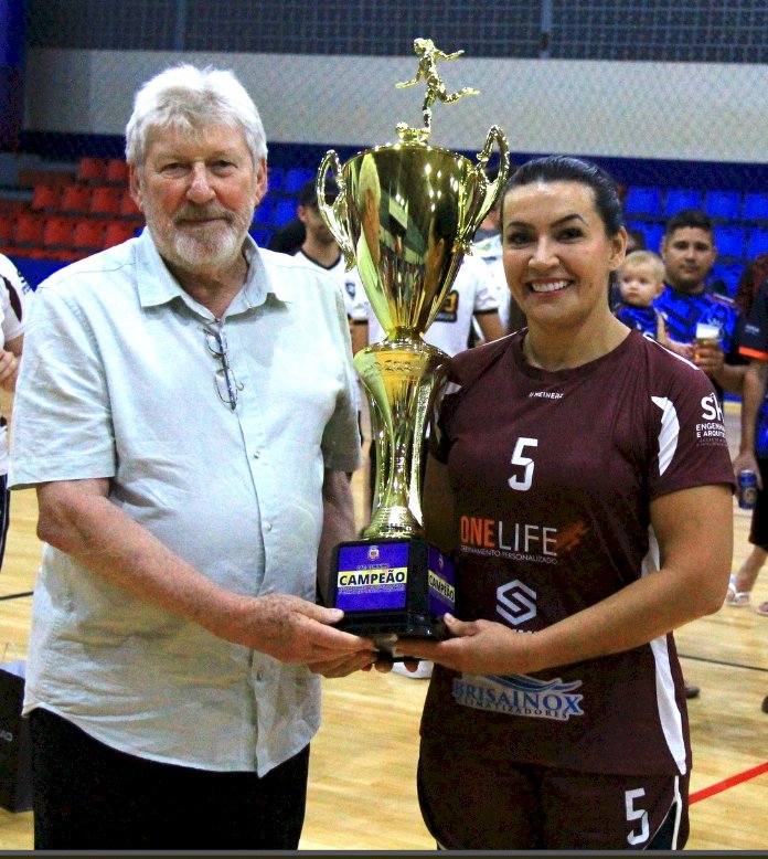 Definidas as equipes campeãs do Campeonato Municipal de Futsal