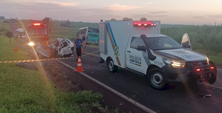 ATUALIZANDO; sobe para seis pessoas que morrem em colisão frontal entre Gol e ônibus na PR-490
