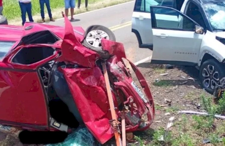 Colisão envolve veículo de Marechal Rondon na PR-180 deixa dois mortos no Sudoeste do Paraná