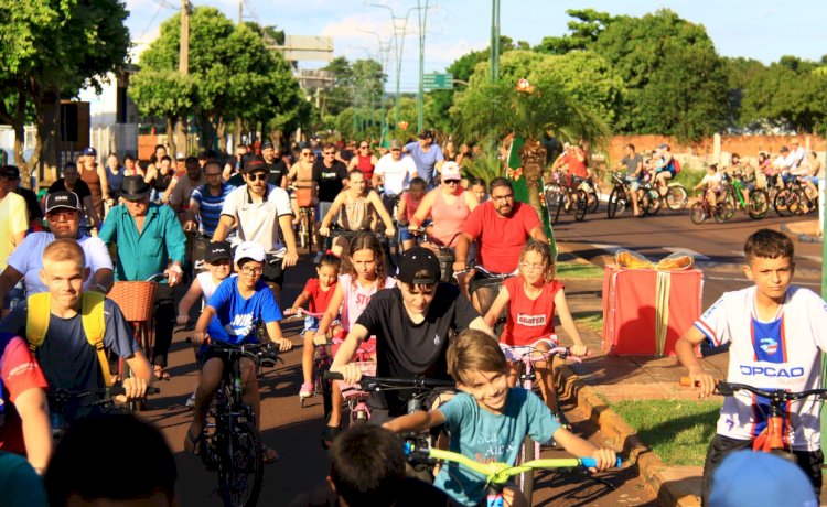 Passeio Ciclístico de Natal reúne mais de 500 pessoas em Nova Santa Rosa